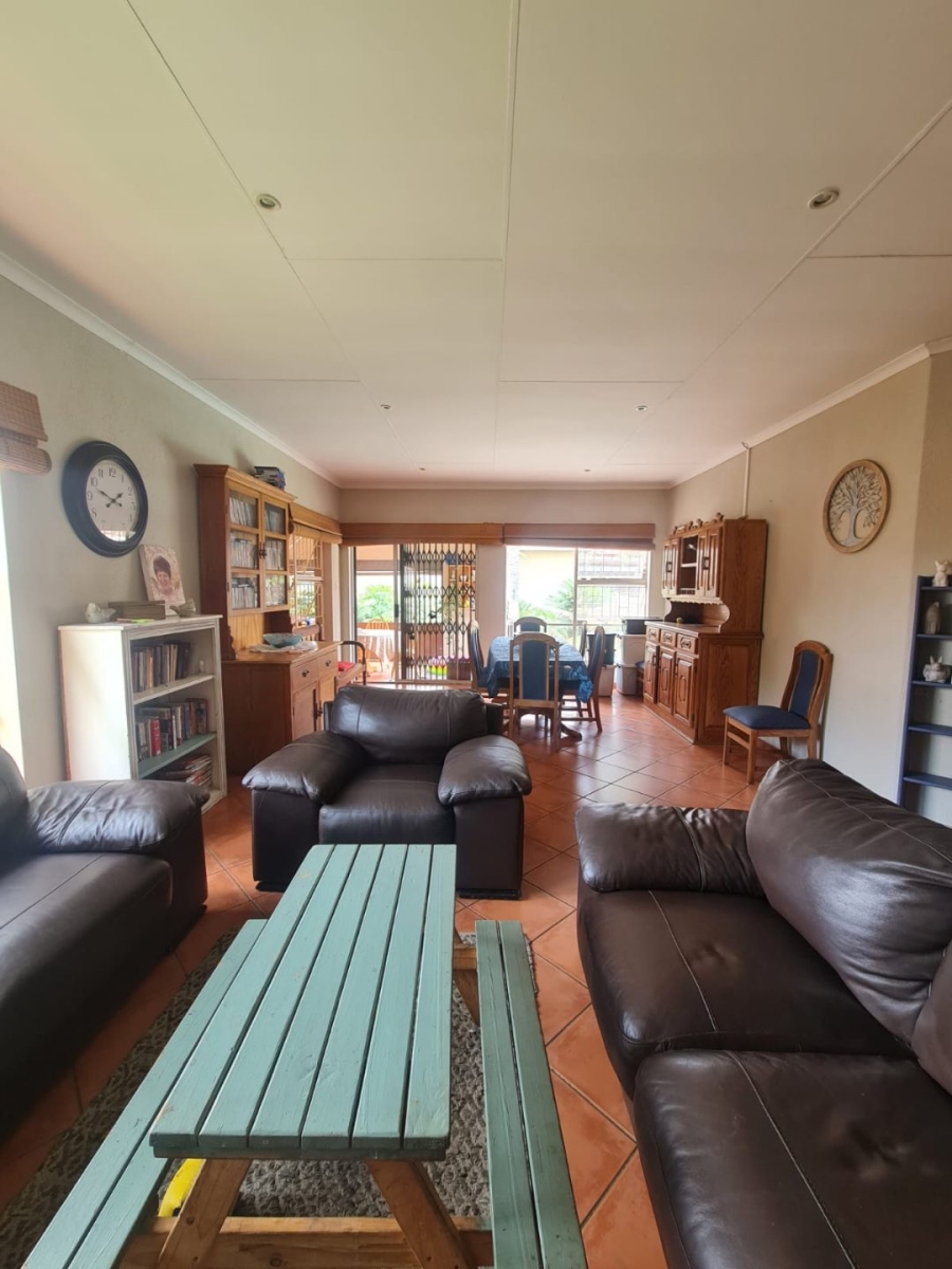 3 Bedroom Property for Sale in Vaalpark Free State